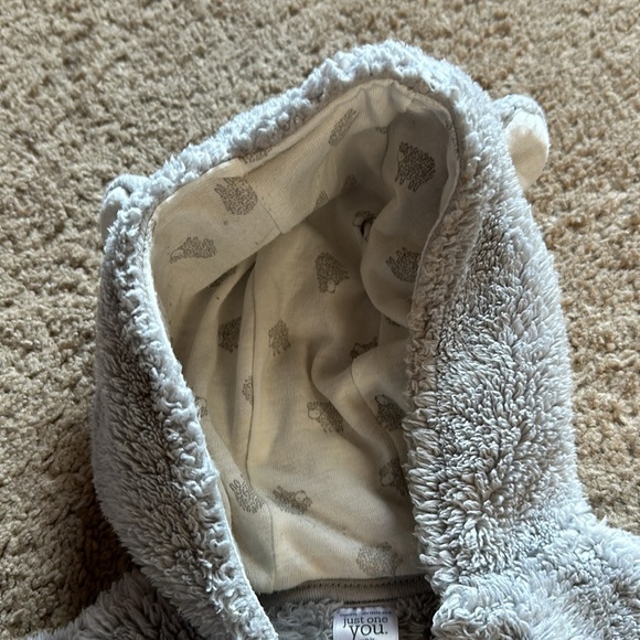 Sherpa hooded newborn footsie - Picture 3 of 5
